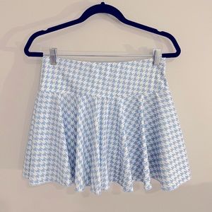 Halara tennis/activity skirt.